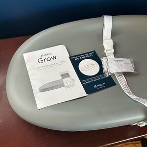 Hatch Grow Smart Changing Pad and Scale